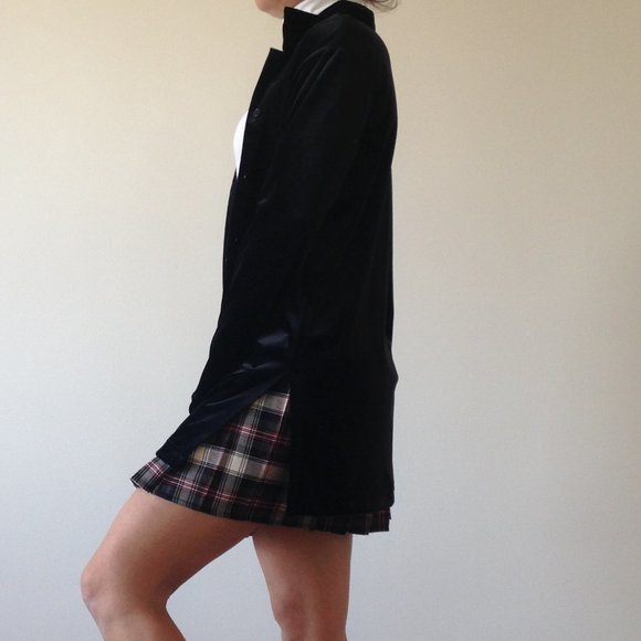 Carroll Reed - Black Velvet Cardigan - Picture 3 of 9